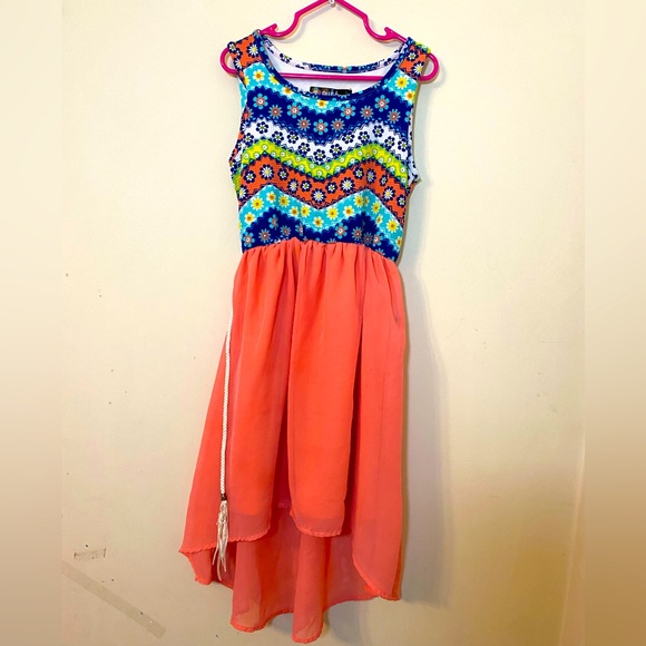 GIRL’S DRESS BUNDLE. - Picture 6 of 14